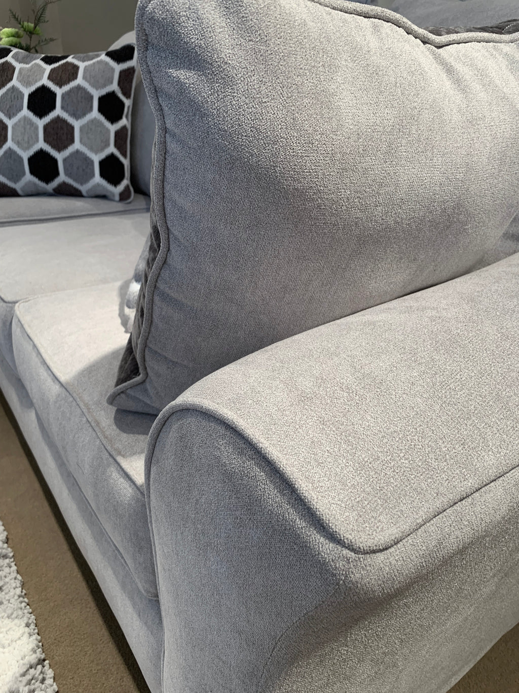 Roundhill Furniture Camero Fabric Pillow-back Sofa, Silver S786