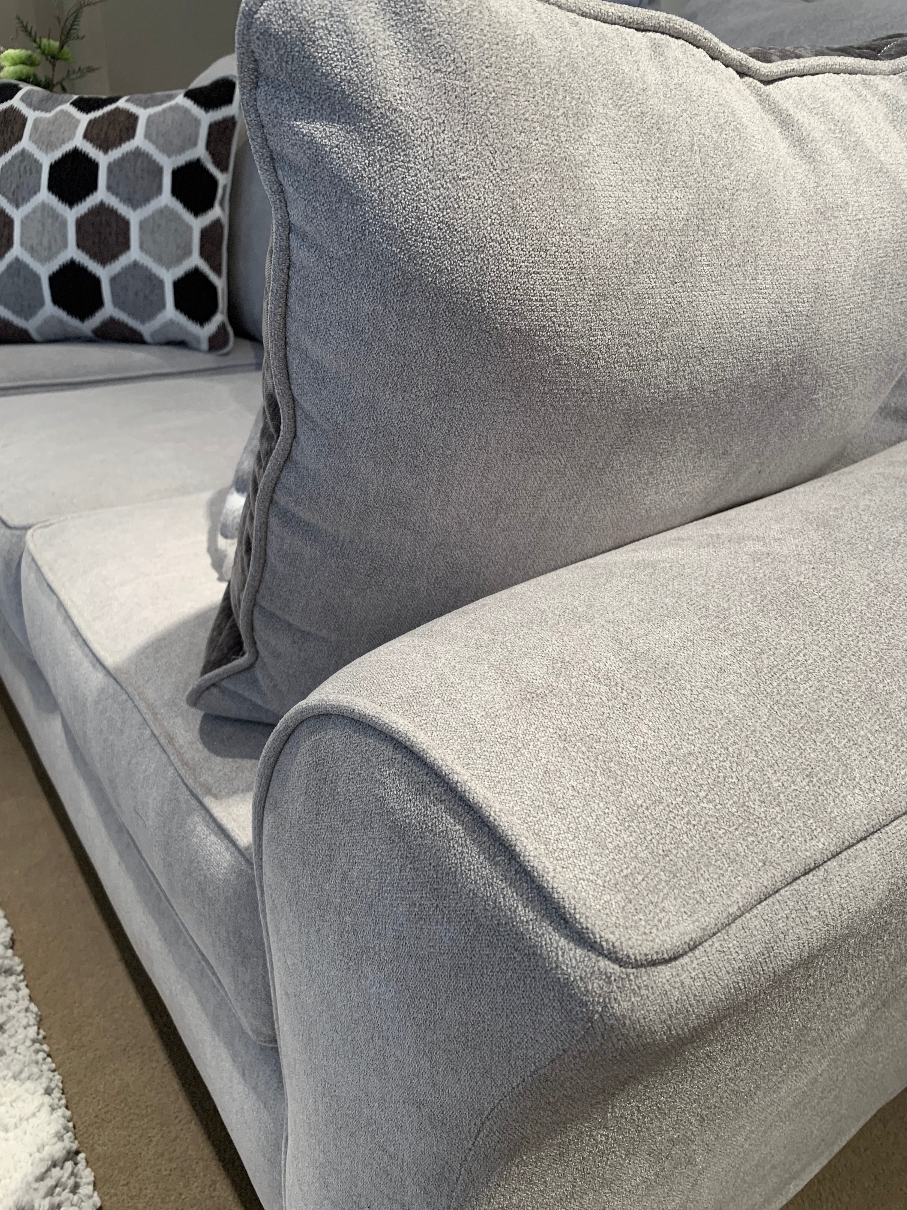 Roundhill Furniture Camero Fabric Pillow-back Sofa, Silver S786