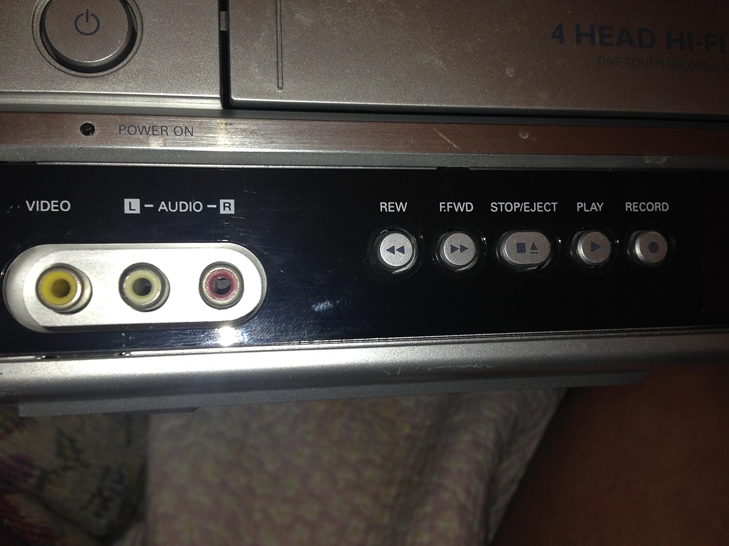 Philips DVP3050V/37 DVD/VCR Combo I74192