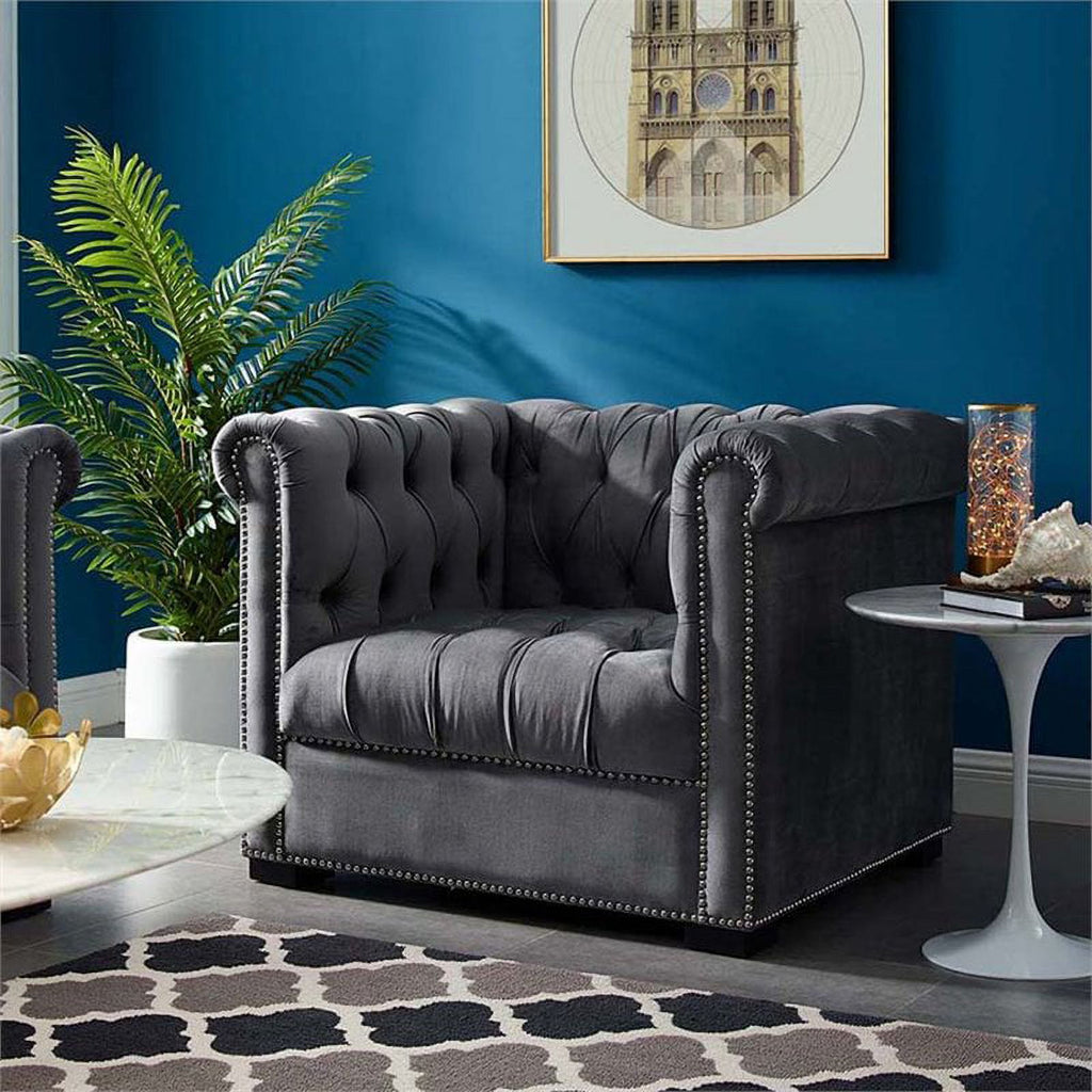 Pemberly Row Velvet Tufted Accent Chair Gray B9743