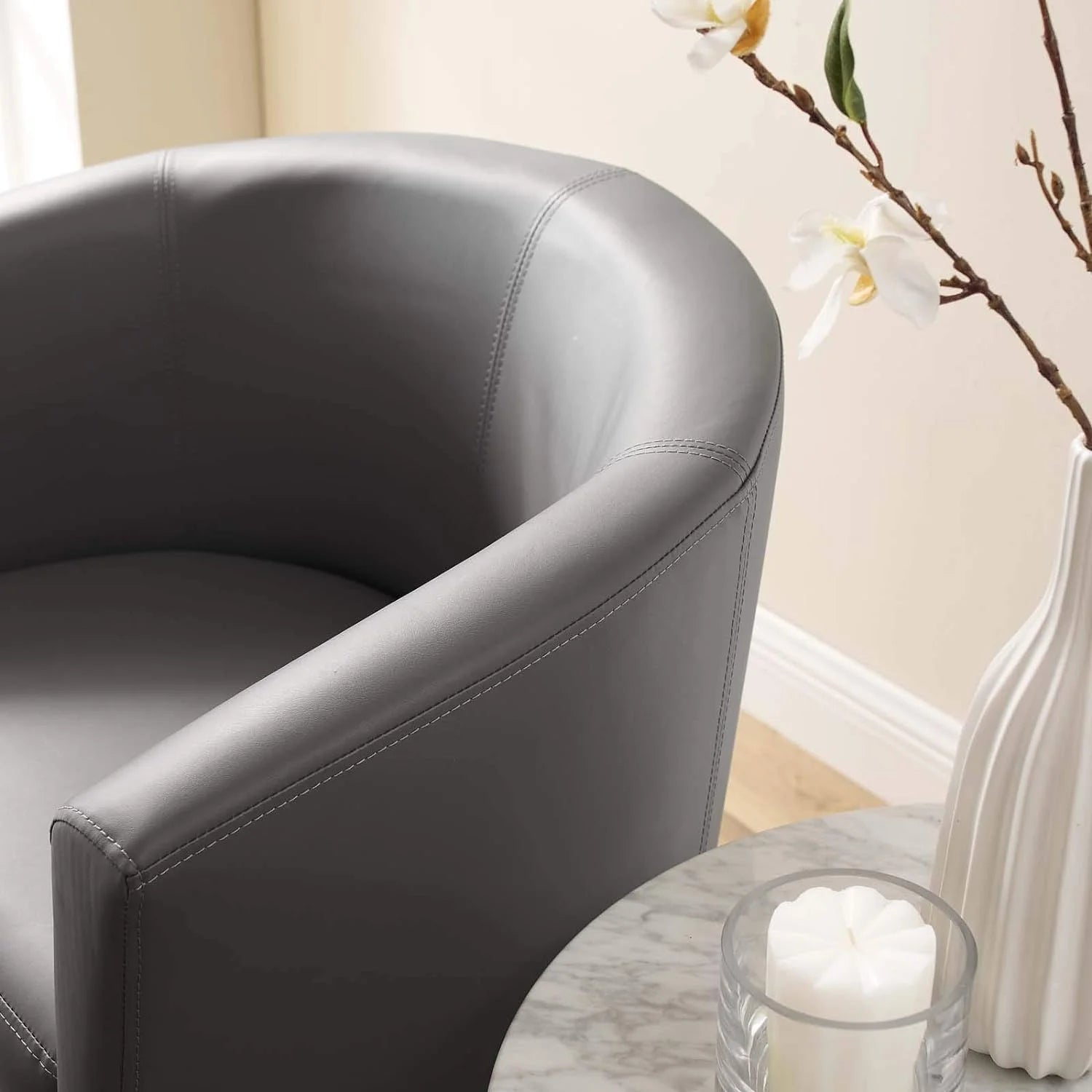 Divulge Faux Leather Armchair and Ottoman Set in Gray Q775
