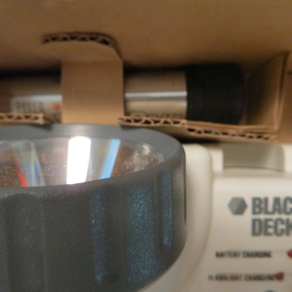 Black & Decker Stormlight Versapak VP215 3.6V Emergency Flashlight T293