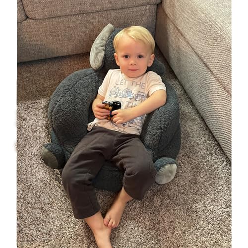 Trend Lab Rainbow Unicorn Toddler Plush Chair, 21 x 19 x 19 inches A83548