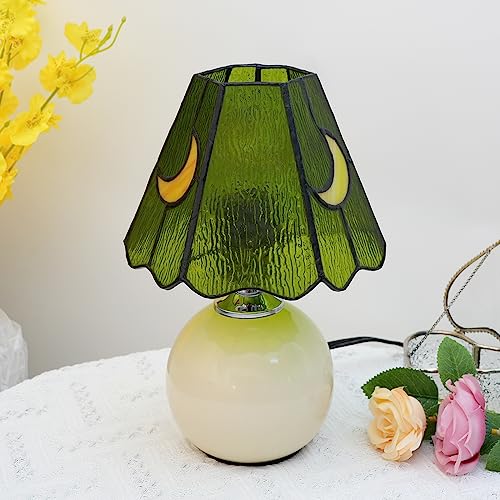 Mushroom Stained Glass Table Lamp with E26 Bulb D666780