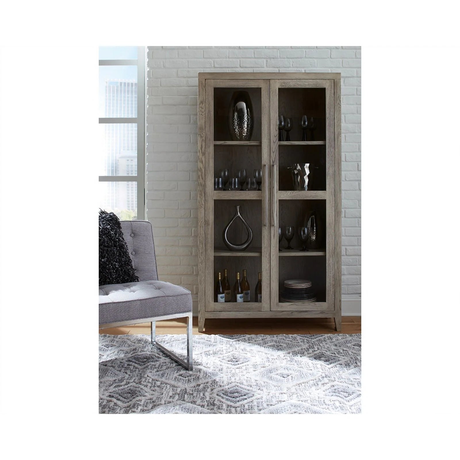 Ashley Furniture Dalenville 2-Door Wood Accent Cabinet, Antiqued Light Gray O6624