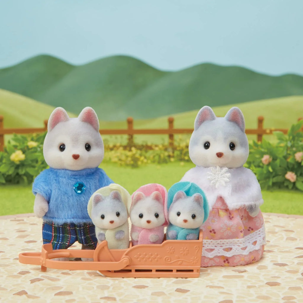 Calico Critters Husky Family, 5 Collectible Doll Figures V3878