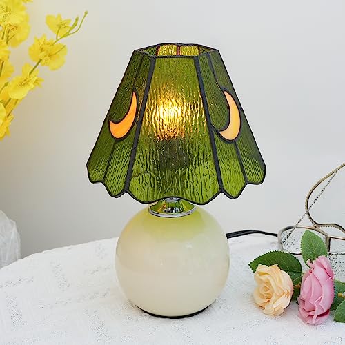 Mushroom Stained Glass Table Lamp with E26 Bulb D666780