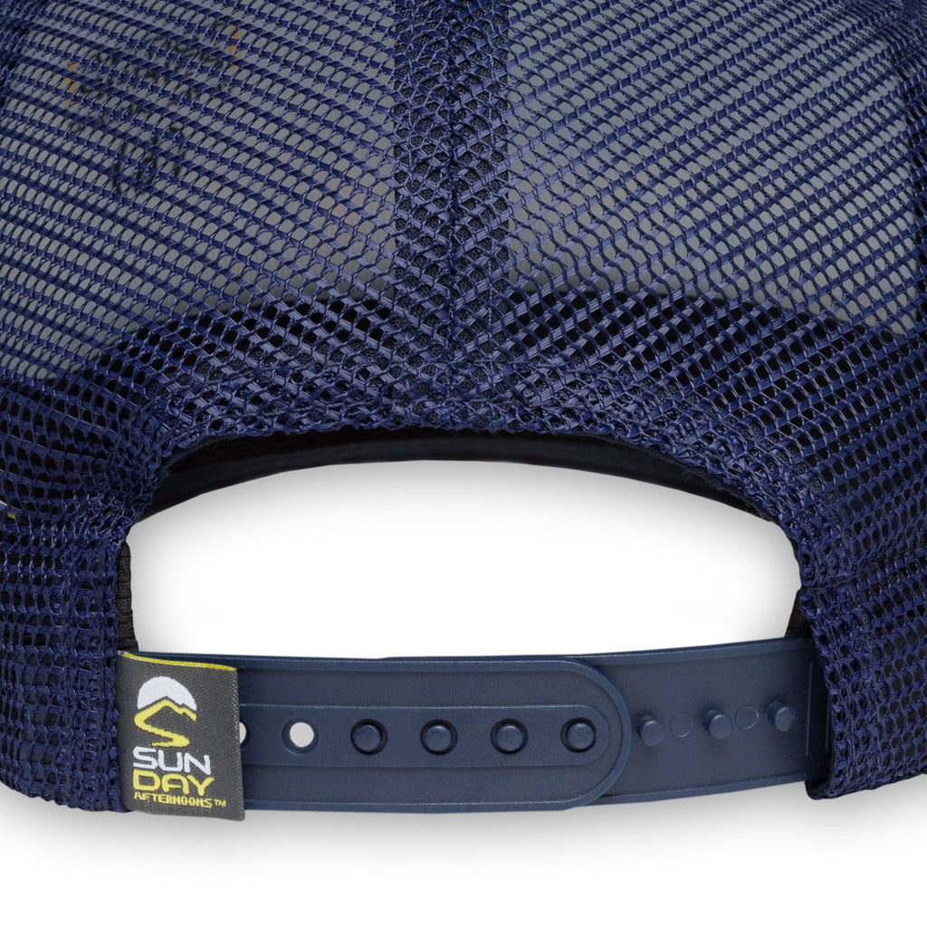 Into the Blue Trucker T4 o1