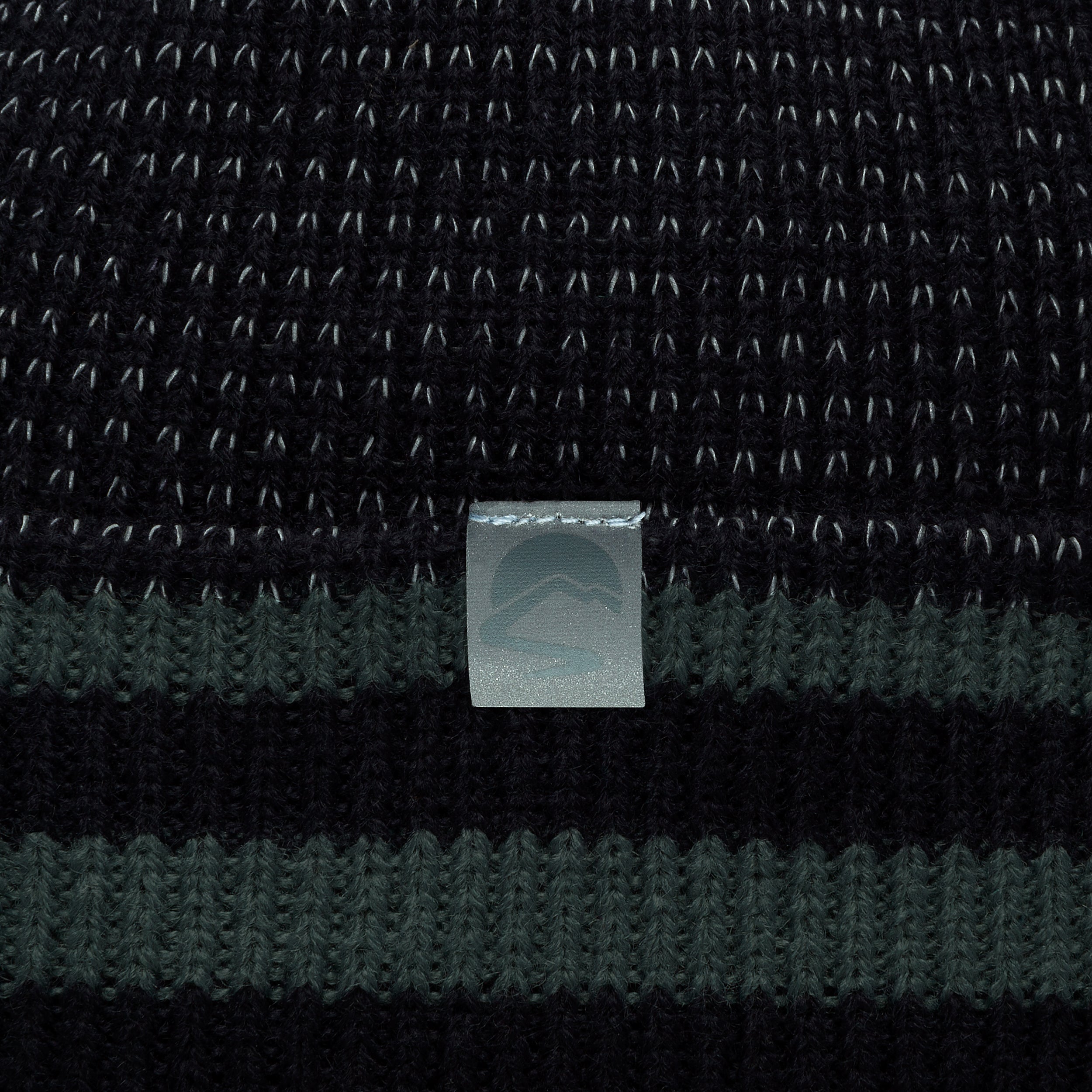 Myriad Reflective Beanie Q3 2O